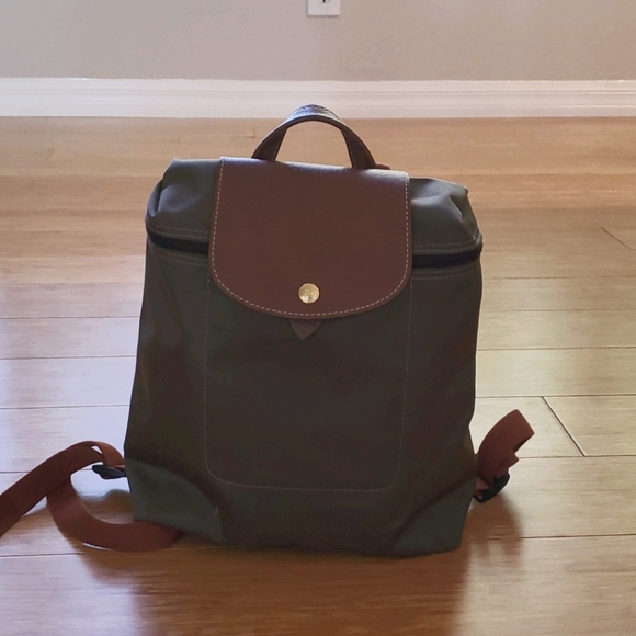 Longchamp Handbags - Longchamp  backpack, almost new pretty olive color